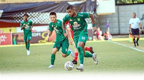 Aji Santoso Butuh Lini Depan Persebaya Yang Lebih Tajam Di Liga