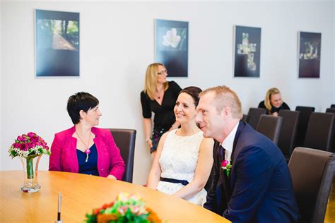 Standesamtliche Hochzeit Im Liebevoll In Der Auermühle Ratingen