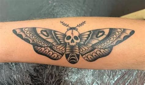 50+ Death Moth Tattoo Designs with Meanings | Art and Design