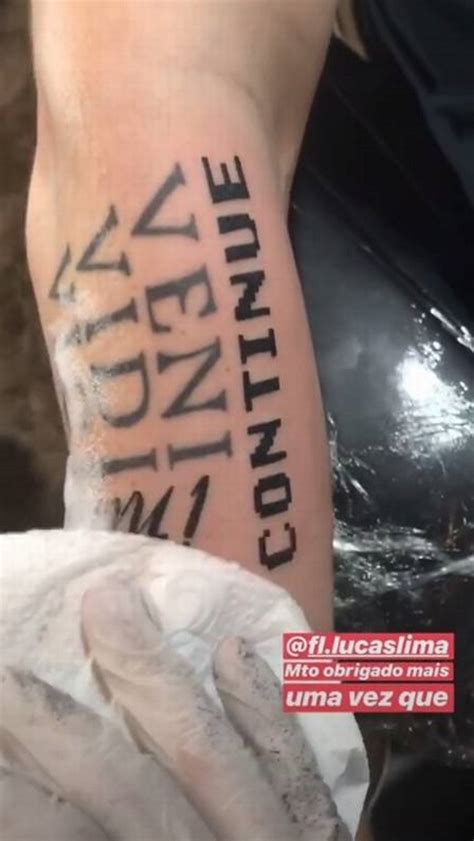 Lucas Lima Completa 36 Anos E Faz Tatuagem OFuxico