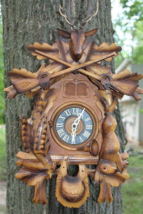 Large Antique German Black Forest Carved Quail Cuckoo Clock Antique