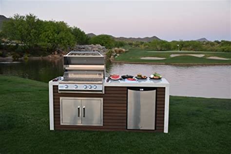 Classic Shiplap Waterfall Grill Master Inc