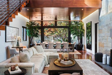 Matt Damon Is Selling His 21 Million Los Angeles Mansion