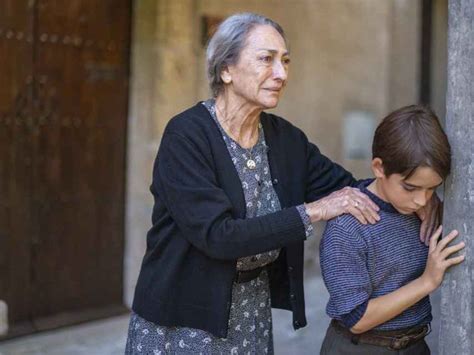 Luisa Gavassa nominada al Goya por El maestro que prometió el mar