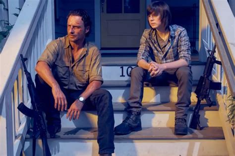 Walking Dead Season 6 Report Hints At Major Comic Injury