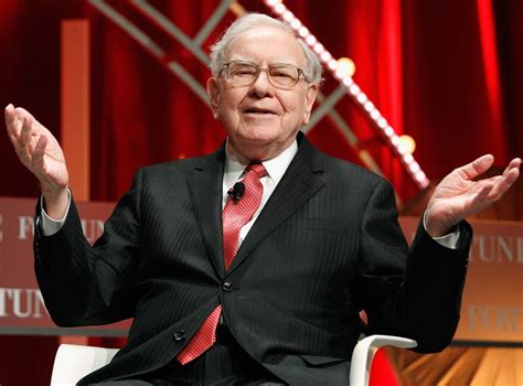 Multi Billionaire Warren Buffett Made 32 2m A Day In 2016 The Year Of Populism The