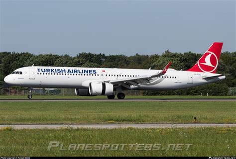 Tc Lsc Turkish Airlines Airbus A Nx Photo By Pascal Weste Id