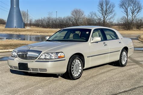 Mile Lincoln Town Car Signature For Sale On Bat Auctions