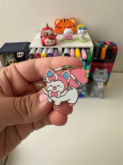 Sylveon Pin Gyozados