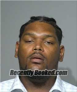 Recent Booking Mugshot For David Lewis In Milwaukee County Wisconsin