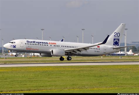 TC SUV SunExpress Boeing 737 86N WL Photo By Christian Jilg ID