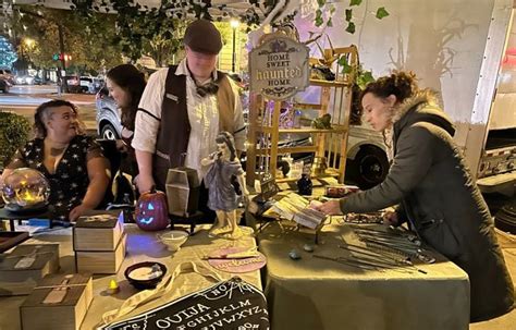 Photos Hamilton Witches Market Around The Butler County Courthouse