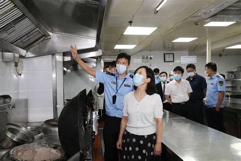 运城市市场监管局督导检查旅发大会食品安全保障工作暨餐饮油烟治理工作 运城市市场监督管理局网站