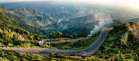 On the way to Siliguri, West Bengal [2500x1108] : IncredibleIndia