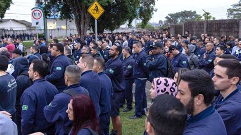 Greve da Embraer pela libertação dos trabalhadores detidos