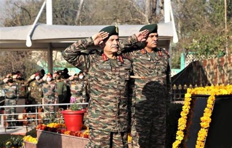 Lt Gen Upendra Dwivedi Takes Over As Armys Northern Command Chief