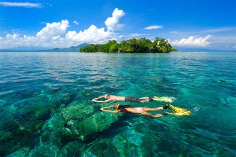 TOURISM IN INDONESIA: BUNAKEN NATIONAL PARK