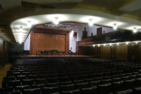 Koncert Mlade Violinistkinje Na Kolarcu Beogradske Promenade