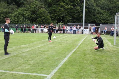 Mann Beim Trainingsauftakt Des Vfr Aalen