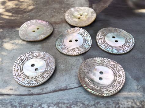 Mother Of Pearl Buttons Vintage Large Carved Mop Buttons Etsy Uk