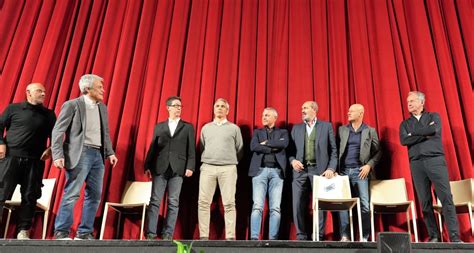 La Bella Stagione Il Docu Film Omaggio A Gianluca Vialli Al Teatro