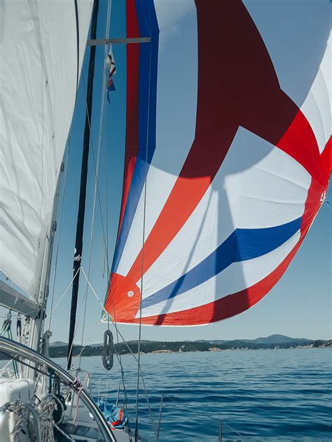 Asymmetrical Spinnaker Use