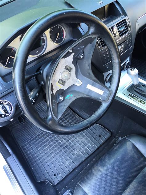 №4 Перетянул руль — Mercedes-Benz C-class (W204), 3 л, 2007 года ...
