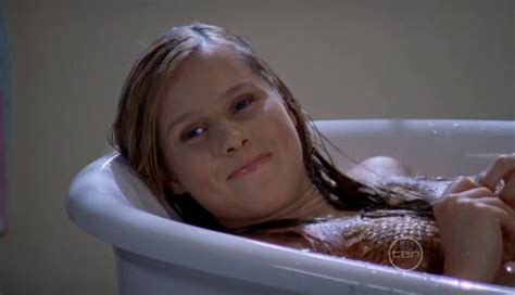 Screen Captures H2o Just Add Water 2x17 Moonstruck Claire Holt