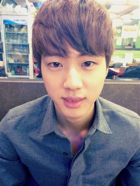 BTSKSJIN : Jin Predebut