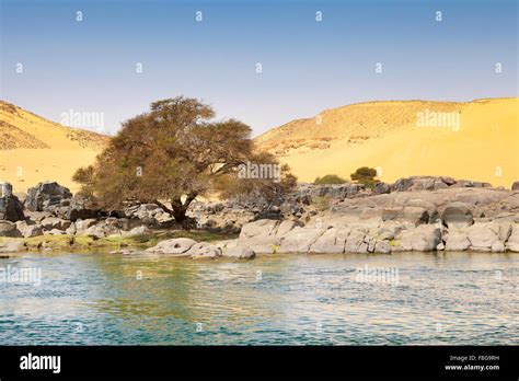 Nile river cataract hi-res stock photography and images - Alamy