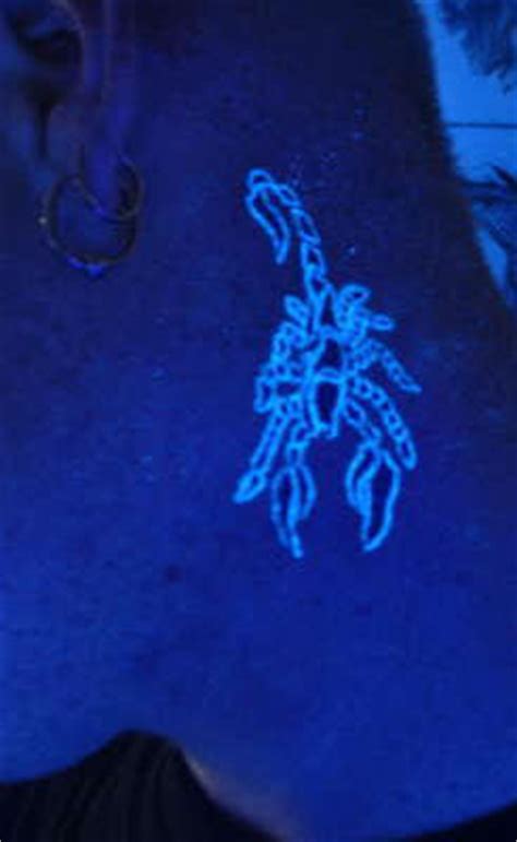 Blacklight Tattoos: Black Light Tattoos - Spiders, Scorpions, Robots and More