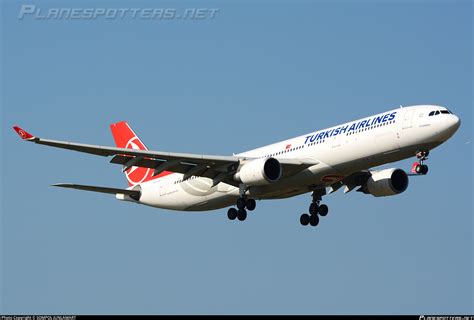 TC JOE Turkish Airlines Airbus A330 303 Photo By SOMPOL JUNLAMART ID