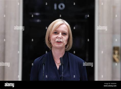 06092022 London United Kingdom Prime Minister Liz Truss Arrives In