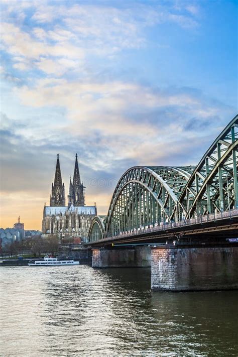 Cologne Cathedral and Skyline Stock Photo - Image of architecture, river: 44979352