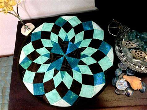 Free Round Table Topper Quilt Patterns