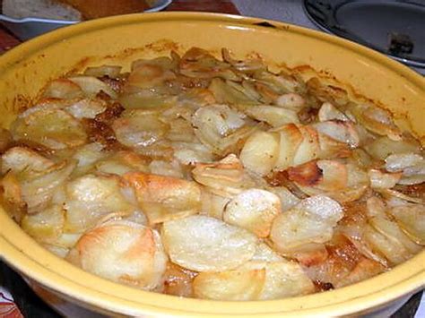 Recette de Gratin de pomme de terre à la Lyonnaise