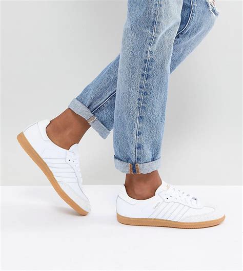 Lyst Adidas Originals Originals Samba Trainers In Off White With Faux