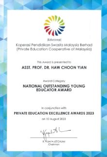 Dr Haw Choon Yian Receives Private Education Excellence Awards 2023