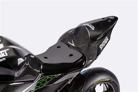 Kawasaki Ninja Zx R Carbon Fibre Race Bike Photo Gallery