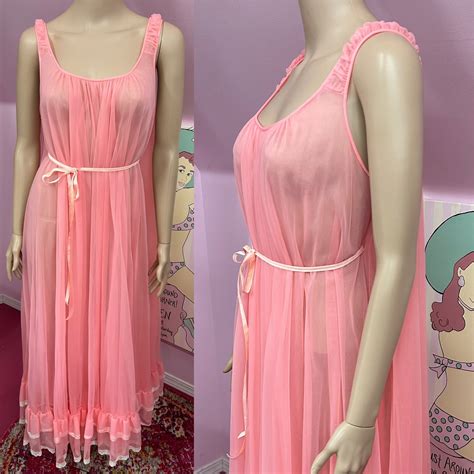 Vintage 70s Sheer Chiffon Nightgown by Miss Elaine. Salmon Pink Double