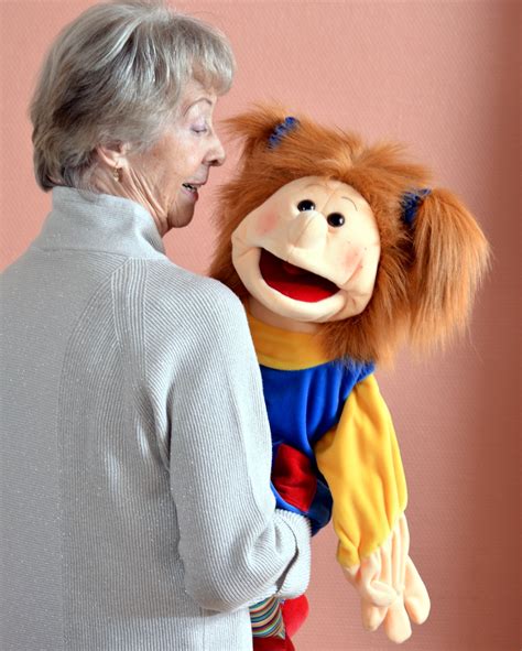 Living Puppets Handpuppe Lotta 65cm W067 Handpuppen Onlineshop