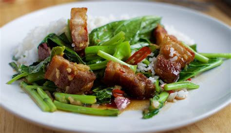 Crispy Pork Belly Stir Fry By The Roaming Cook Bangkok Food Guide Bangkok Foodies