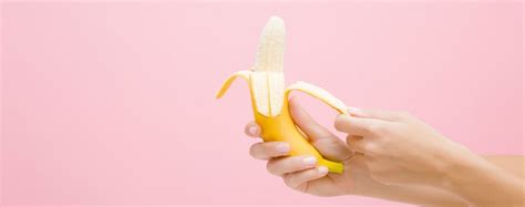 Comment bien éplucher une banane La Banane