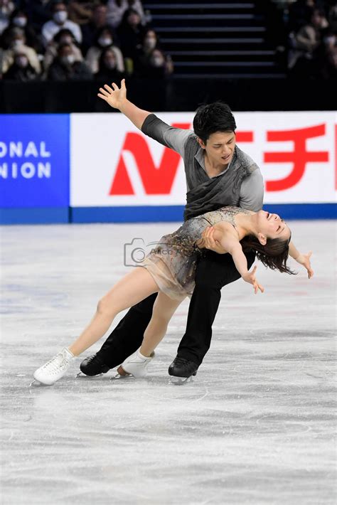 Riku Miura et Ryuichi Kihara sur le fil - Skate-info-glace