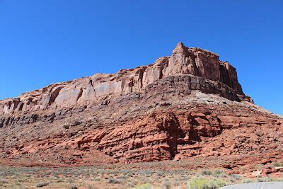 To Behold the Beauty: The Scenic Drive into Canyonlands National Park