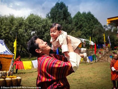 Bhutan's Dragon Prince pictured with his parents | Daily Mail Online