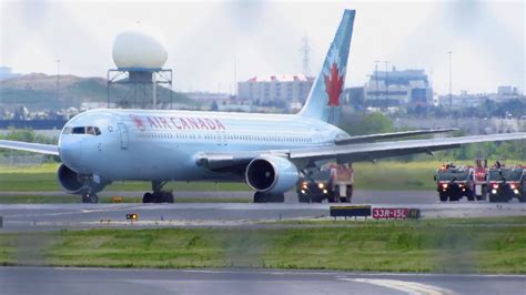 Emergency Landing Air Canada Boeing 767 300 C Fcaf At Toronto Pearson Intl Yyz Youtube