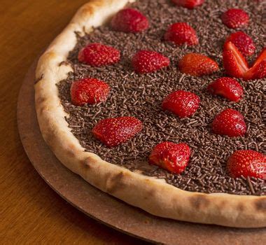 Pizza De Brigadeiro Pizzaiolo Pizza De Chocolate Pizza Doce Doces