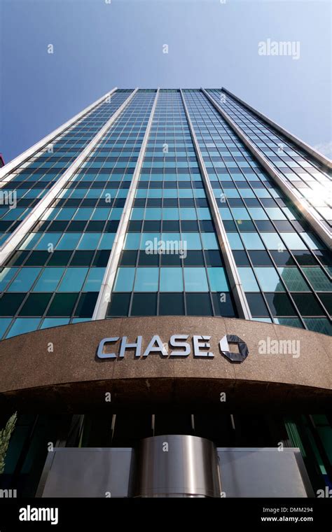 Chase Bank Logo Hi Res Stock Photography And Images Alamy