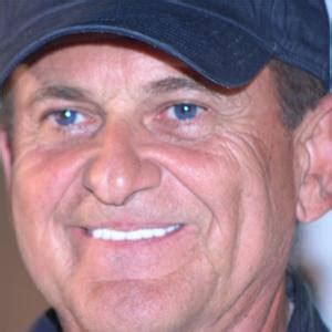 Joe Pesci - Bio, Facts, Family | Famous Birthdays